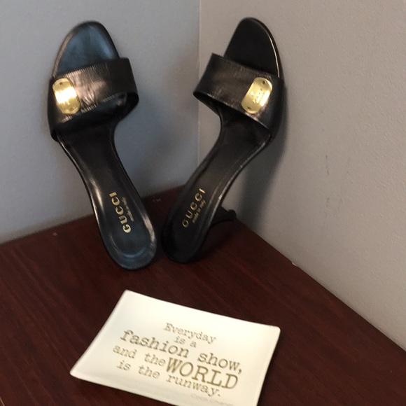 GUCCI black slippers. Size: 8 1/2B - - Picture 3 of 7